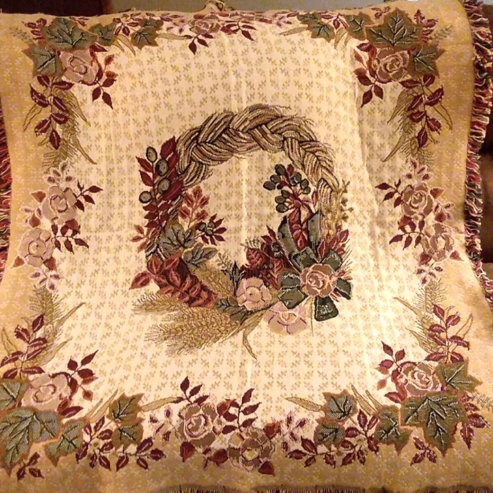 American Greetings Wreath Throw Blanket